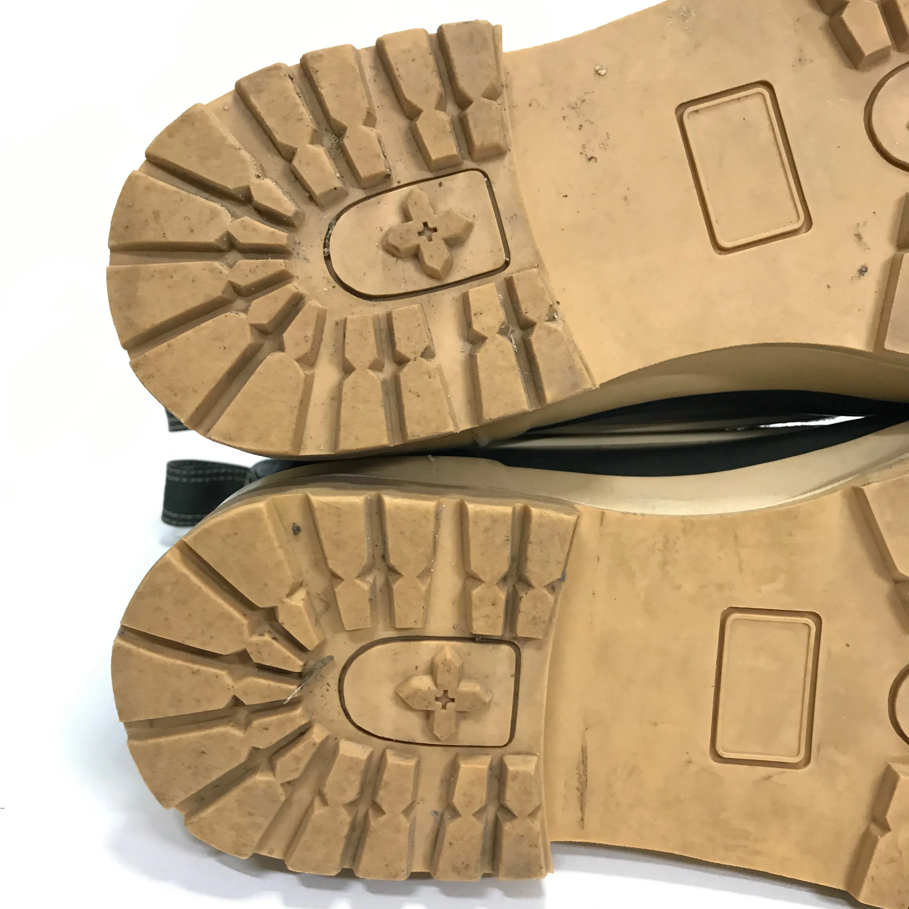 [10] A Bathing Ape Ursus Bape Duck Boots Olive