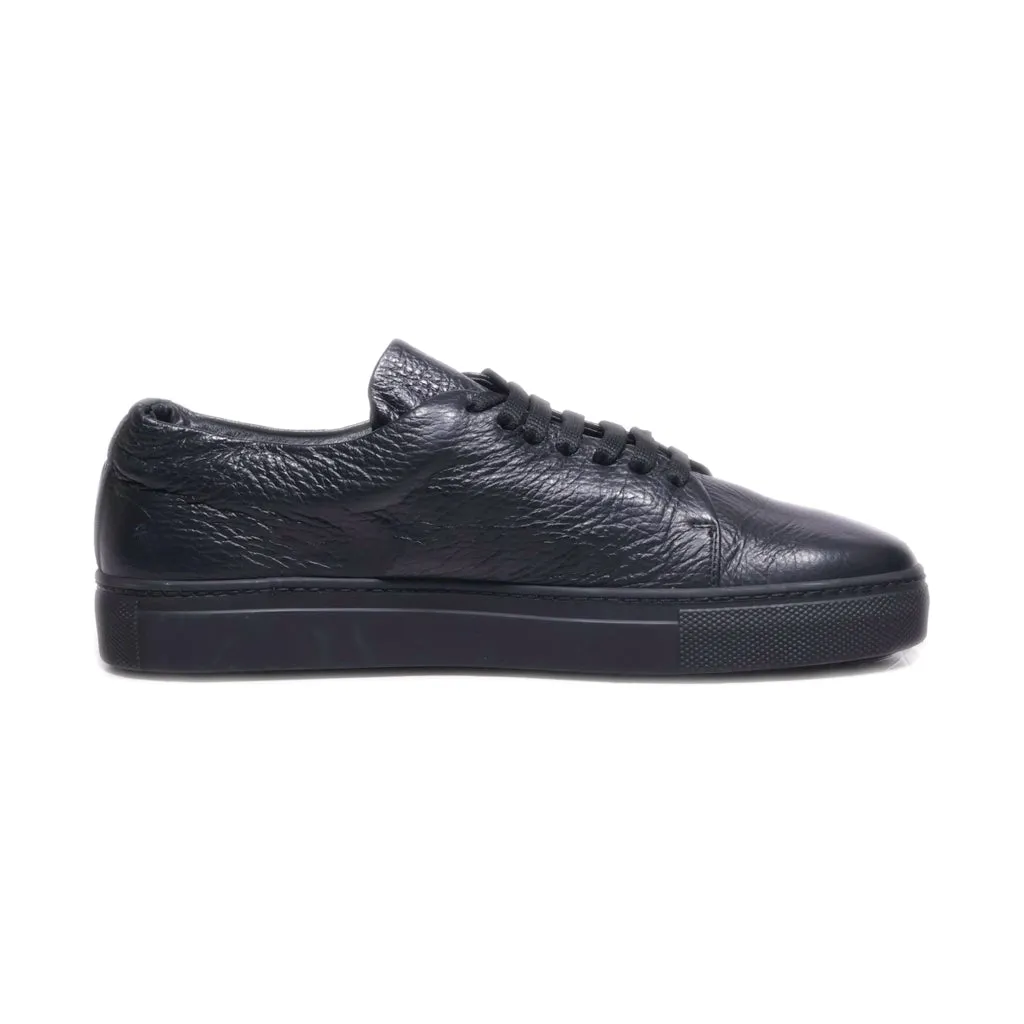 Atelier Notify Low-Top Sneakers Leather Black Colour For Women
