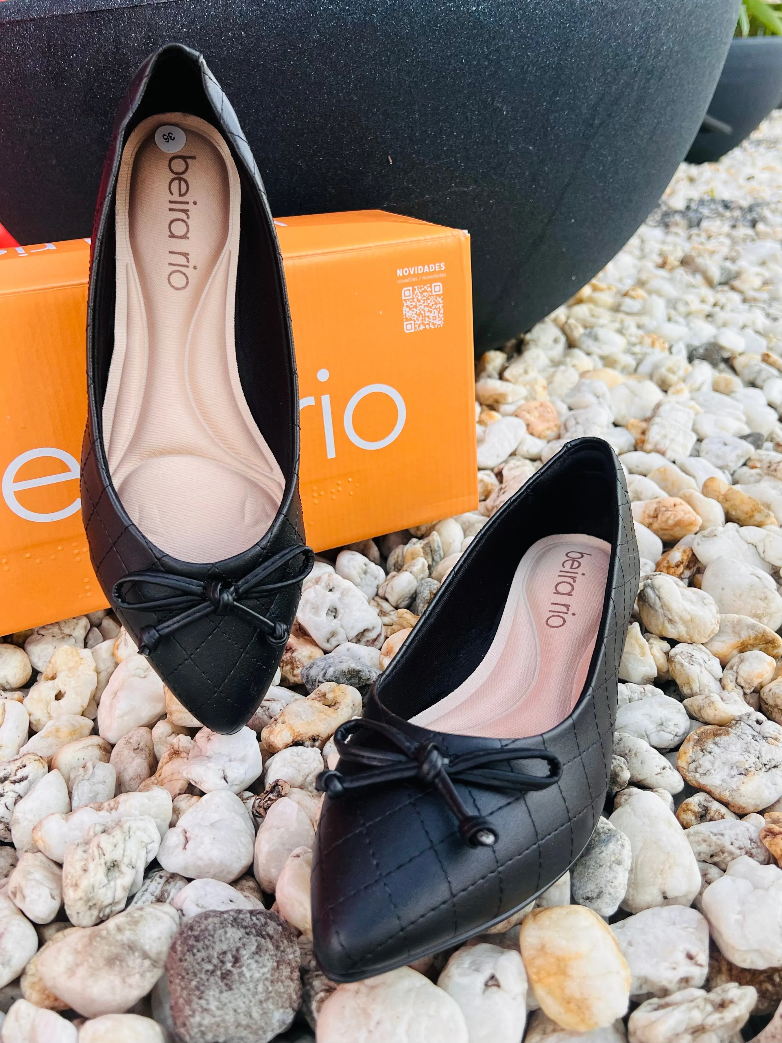 Beira Rio Ladies Comfort Cross-Hatched Mini-Heel Bow-Decor Whole Shoes