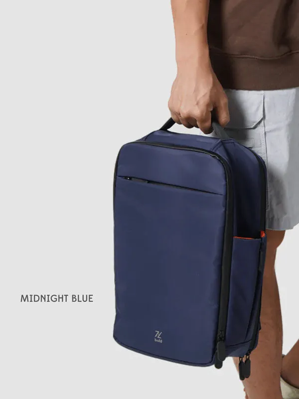 Bold Quiver: 13L Essential Sports Bag in Forest Green Color