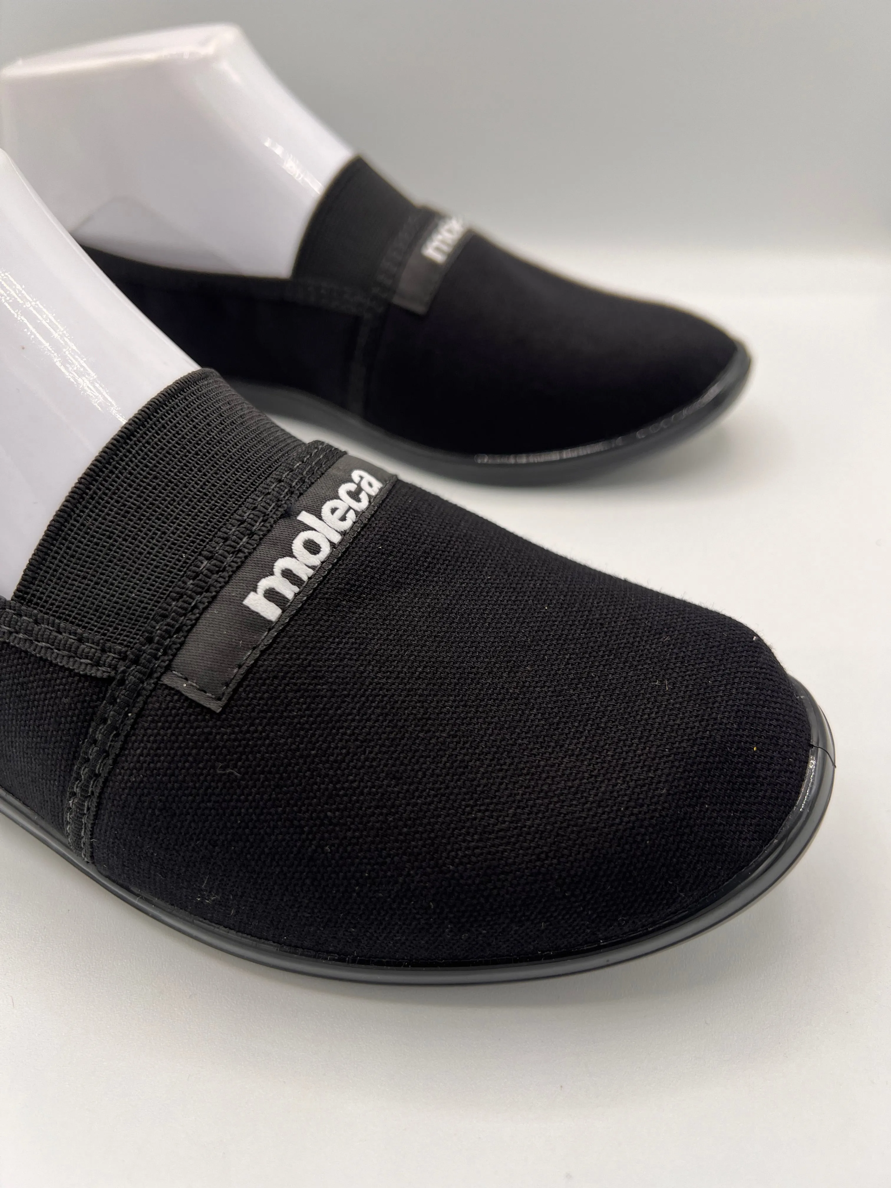 Moleca Comfort Canvas Slip-On