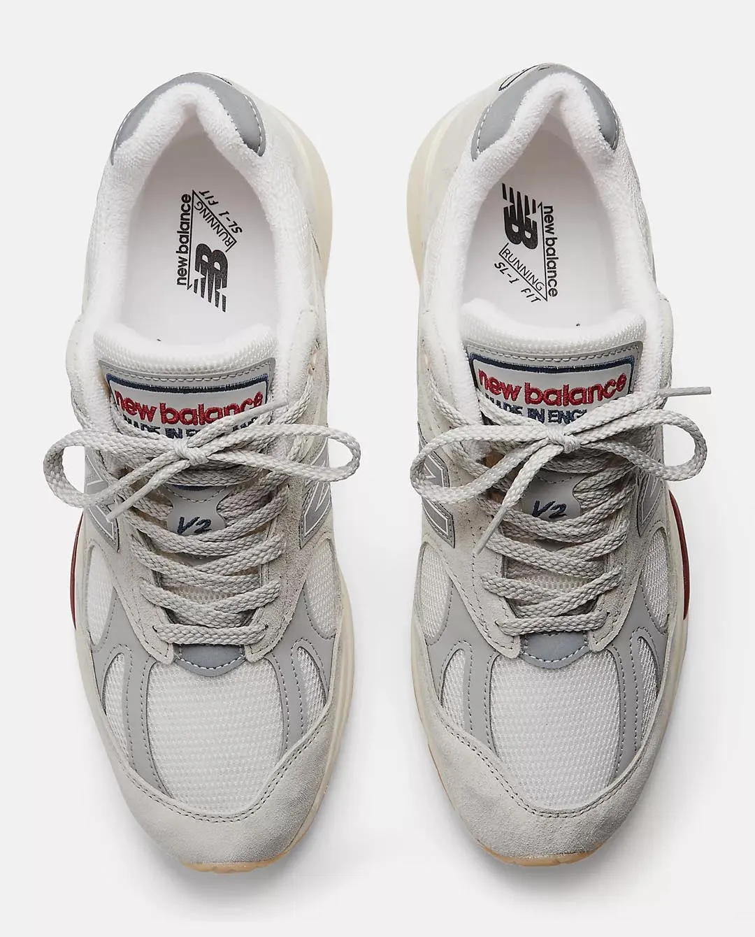 New Balance - Made in UK 991v2 Vintage Sport Shoe - Off White