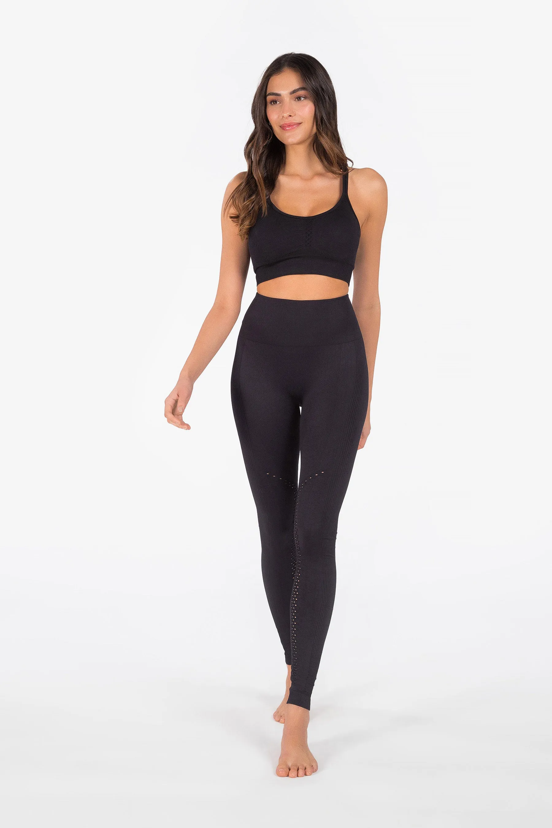 Seamless Soft Top