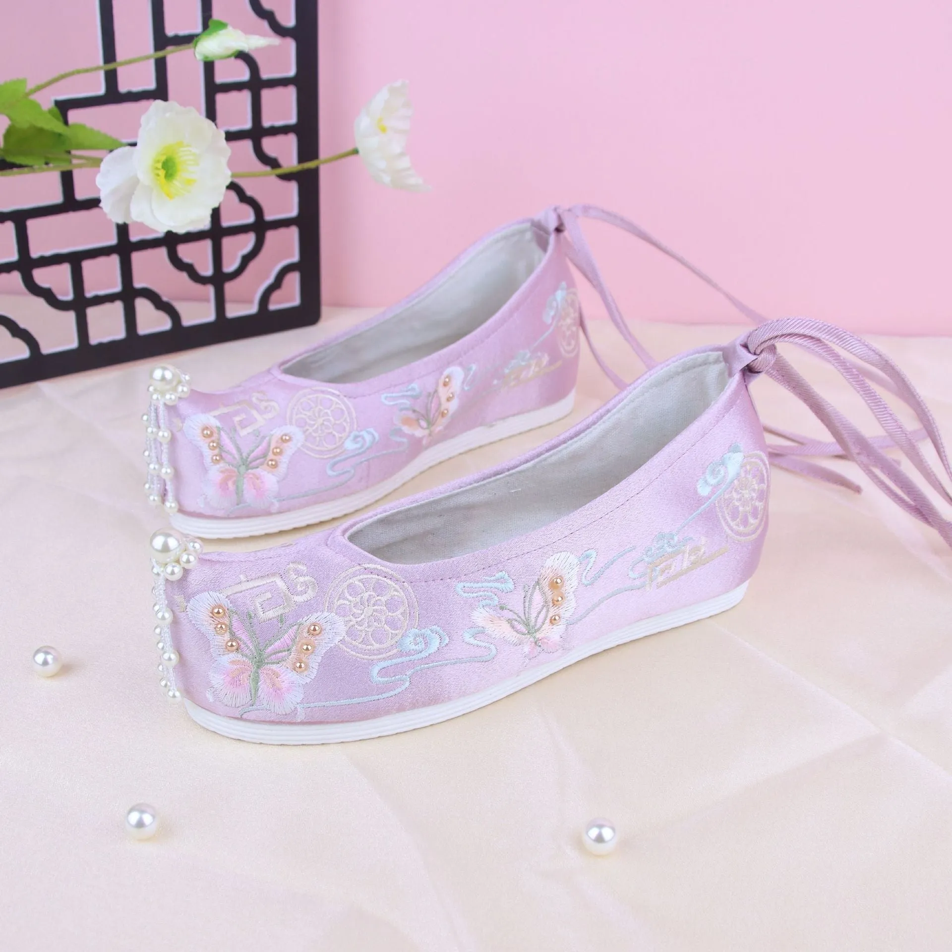 Women's Ancient Style Height Increasing Insole Canvas Shoes